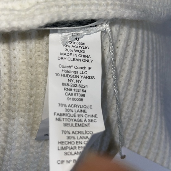 Coach Chalk Rubber Patch Knit Ruana Wrap NWT OS - Picture 4 of 7